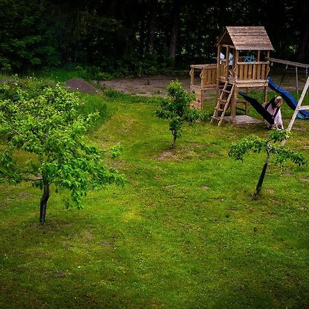 Pinska Guesthouse Apartment Viljandi  Exteriör bild